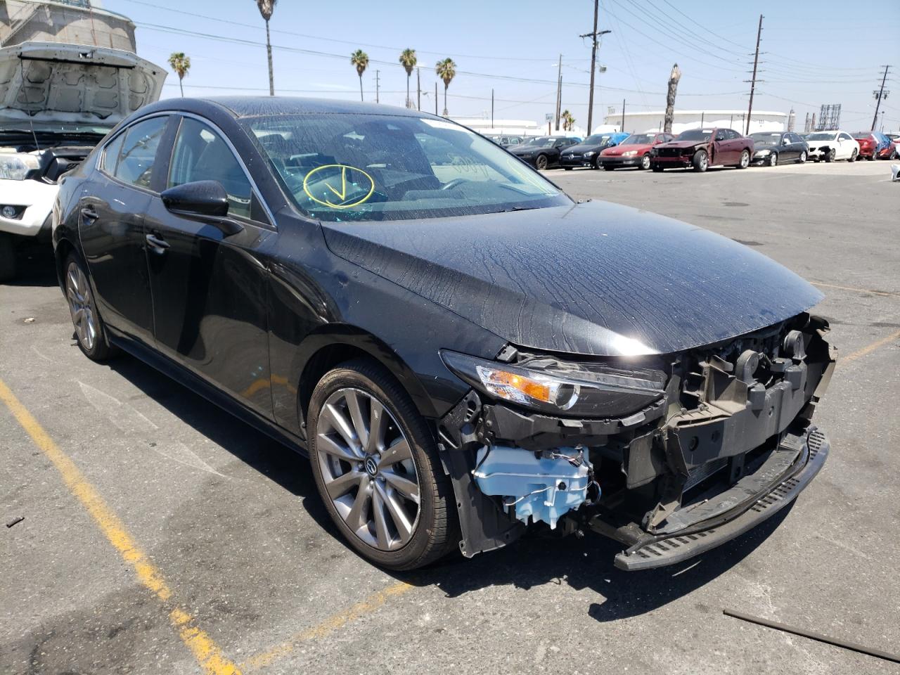 MAZDA 3 PREFERRE 2019 with VIN 3MZBPADL0KM108615 - Photo from auction