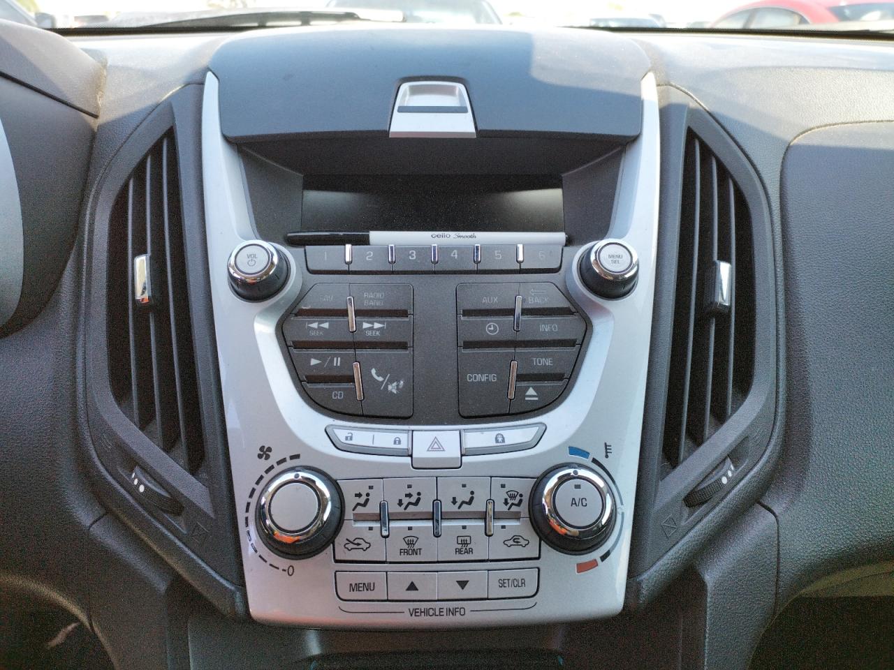 Photo 9 from auction – 2012 CHEVROLET EQUINOX LS with VIN 2GNALBEK6C6217329