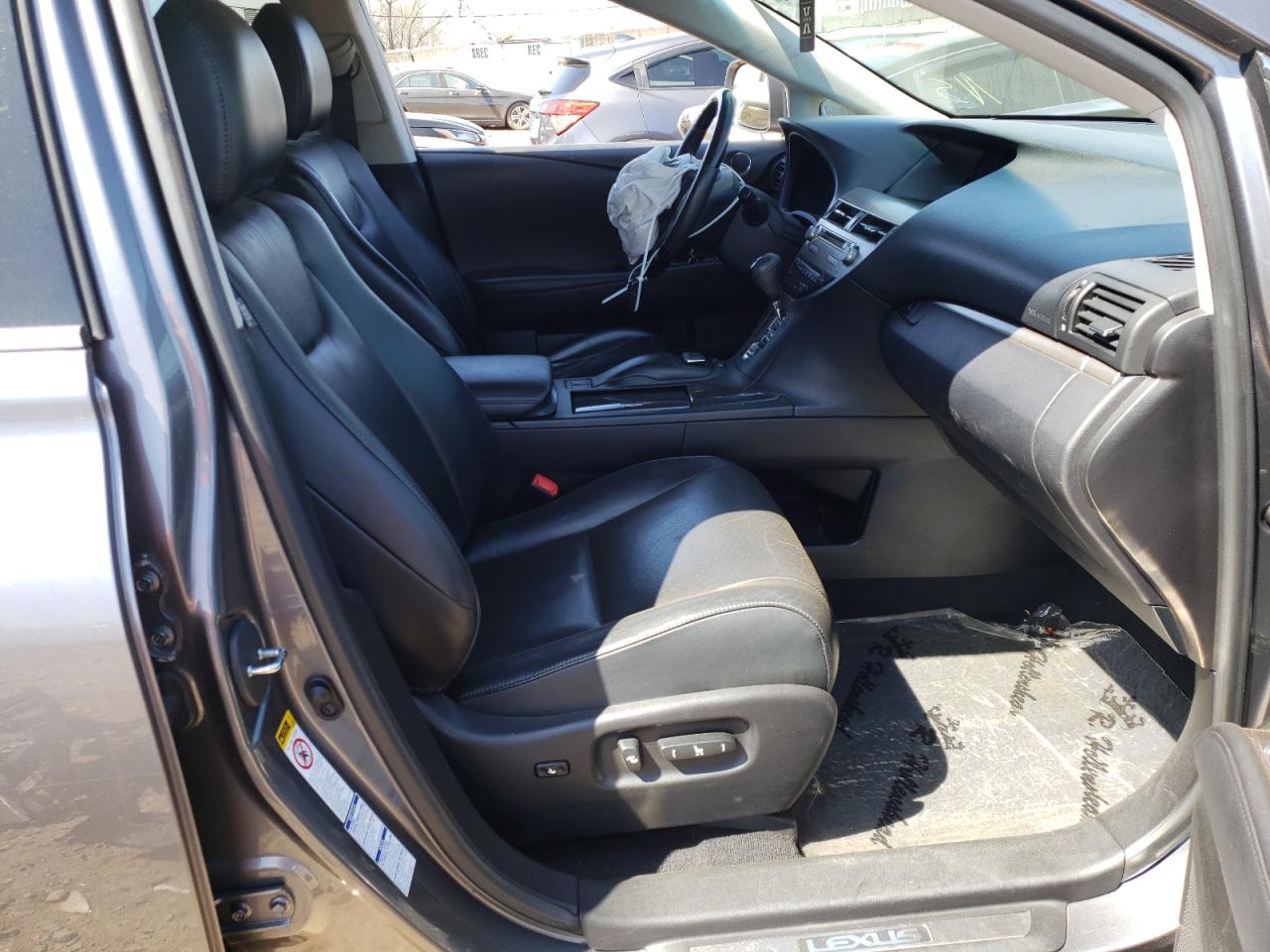 Photo 5 from auction – 2014 LEXUS RX 350 BAS with VIN 2T2BK1BA0EC243735
