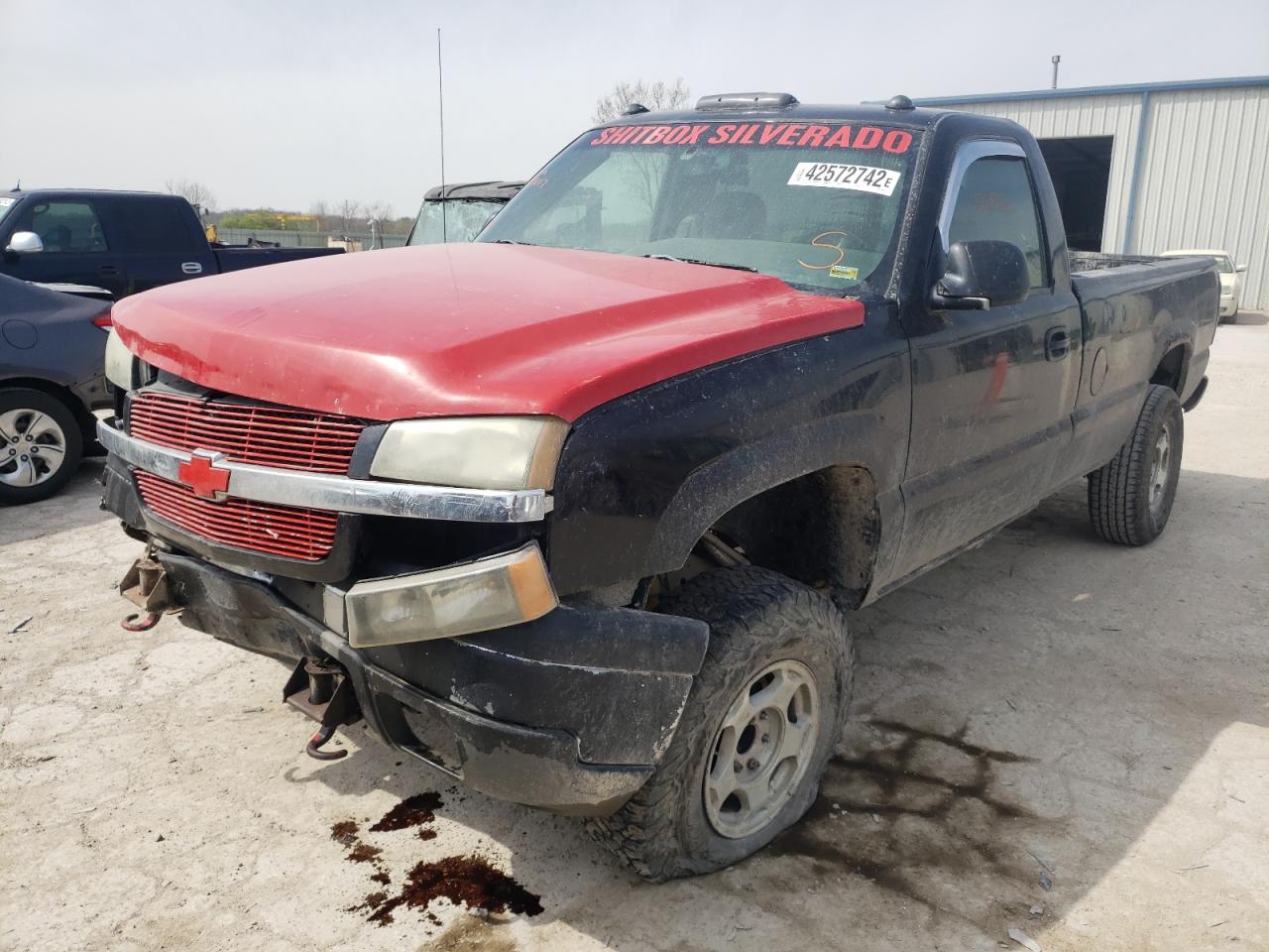 Photo 2 from auction – 2003 CHEVROLET SILVERADO with VIN 1GCEK14T63Z137017