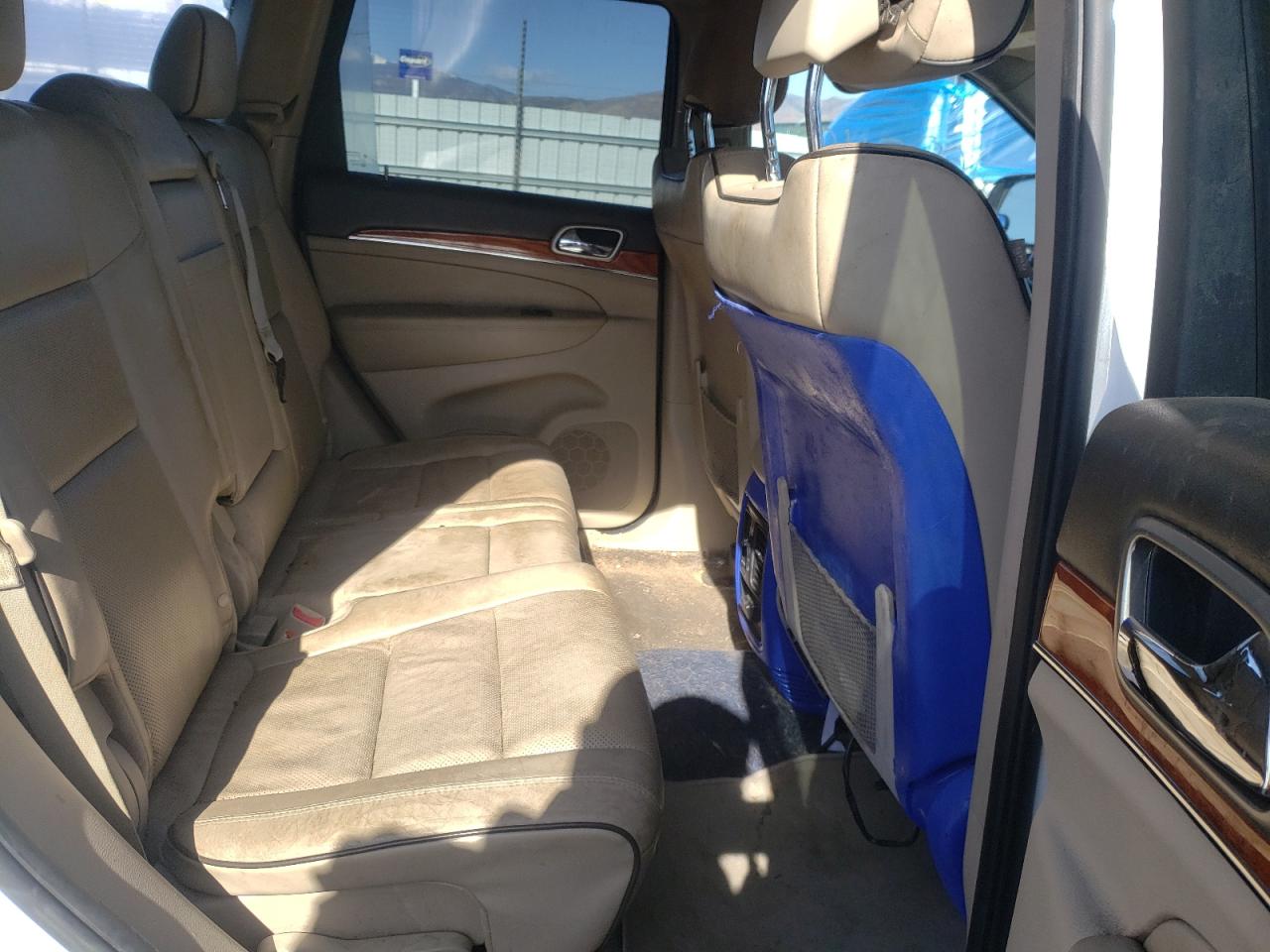 Photo 6 from auction – 2013 JEEP GRAND CHER with VIN 1C4RJFCT6DC581618