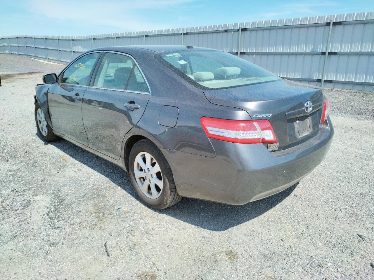 Photo 3 from auction – 2011 TOYOTA CAMRY BASE with VIN 4T1BF3EK5BU149482