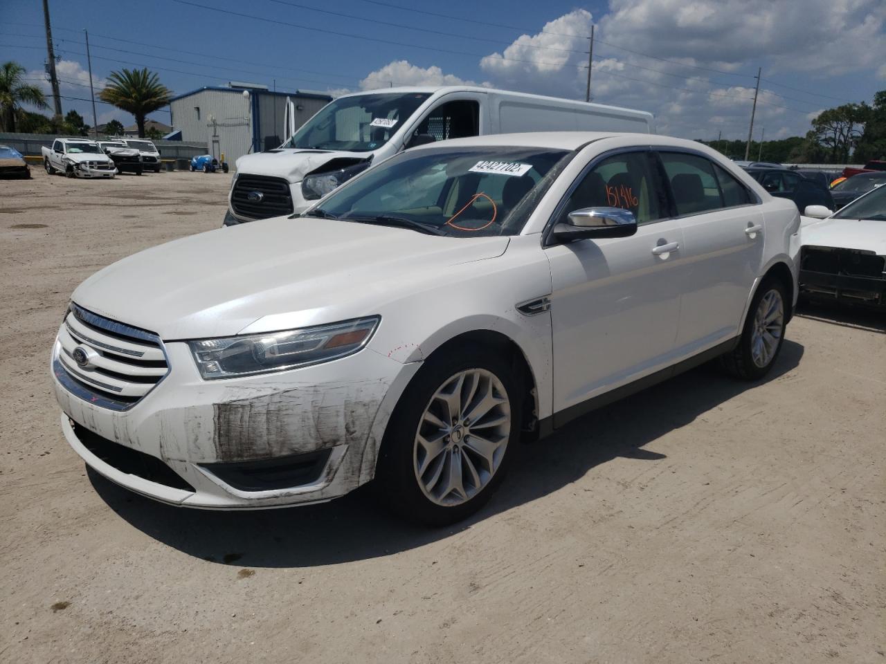 Photo 2 from auction – 2013 FORD TAURUS LIM with VIN 1FAHP2F89DG110801