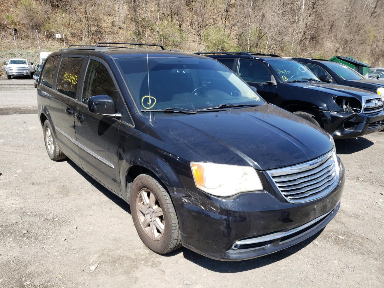 Photo 1 from auction – 2012 CHRYSLER TOWN & COU with VIN 2C4RC1BG5CR118893