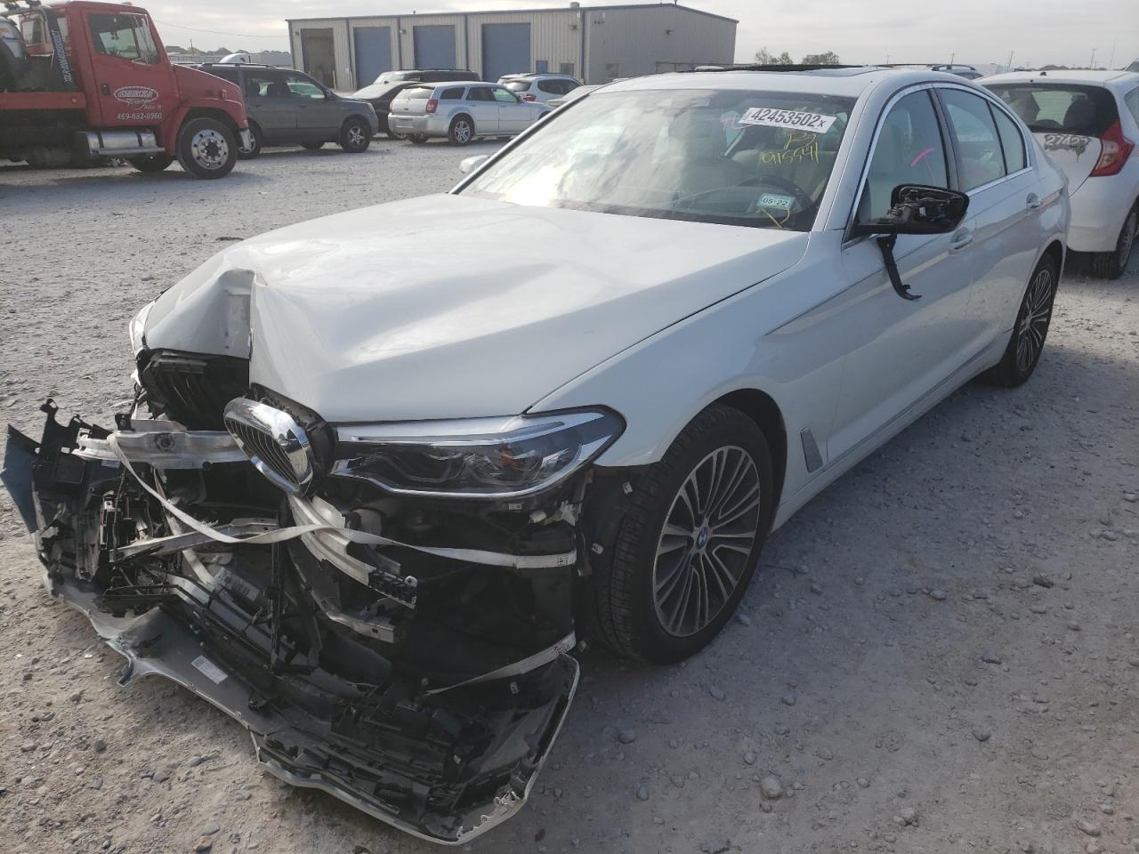 Photo 2 from auction – 2017 BMW 540 I with VIN WBAJE5C34HG915541