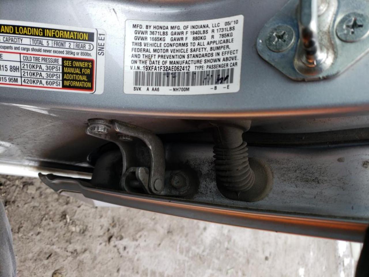 Photo 10 from auction – 2010 HONDA CIVIC VP with VIN 19XFA1F32AE062412