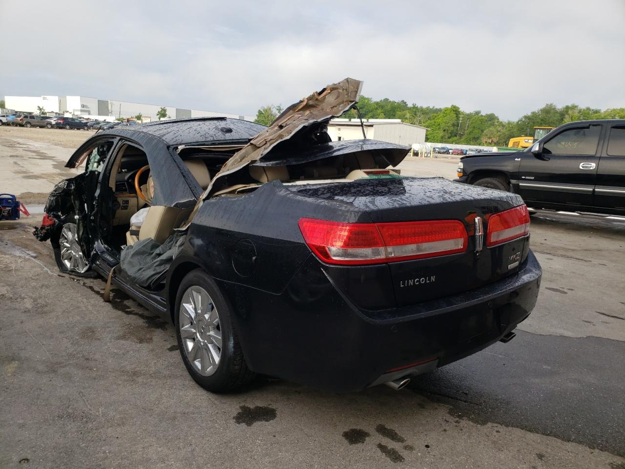 Photo 3 from auction – 2011 LINCOLN MKZ HYBRID with VIN 3LNDL2L39BR752997