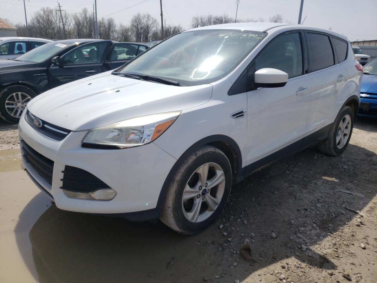 Photo 2 from auction – 2014 FORD ESCAPE SE with VIN 1FMCU9GX8EUB86293