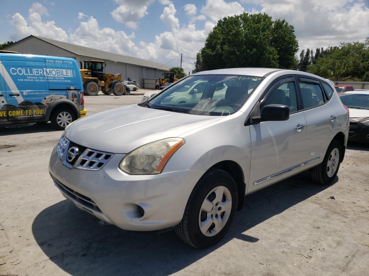 Photo 2 from auction – 2013 NISSAN ROGUE S with VIN JN8AS5MT9DW535500