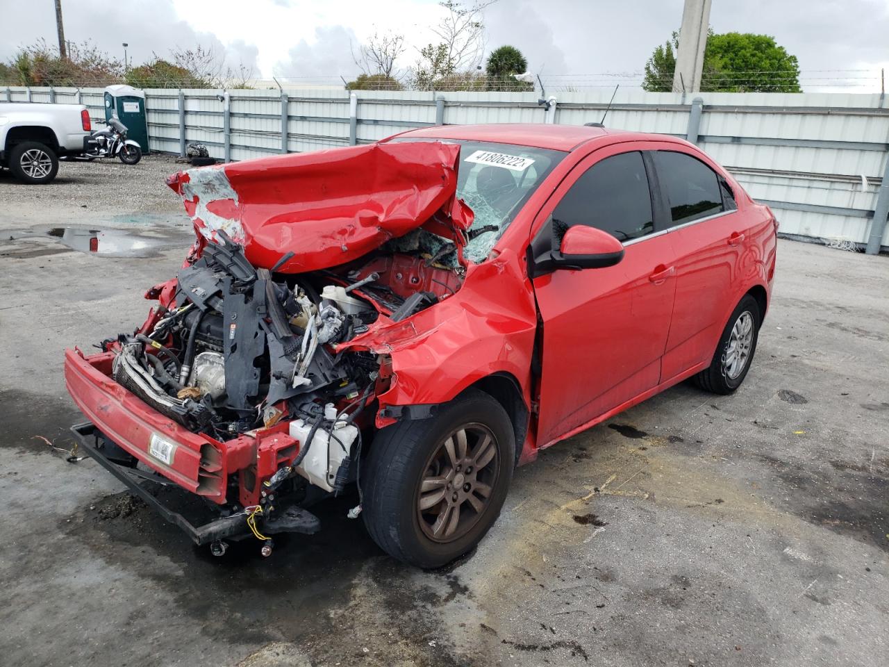 Photo 2 from auction – 2017 CHEVROLET SONIC LT with VIN 1G1JD5SH2H4145837