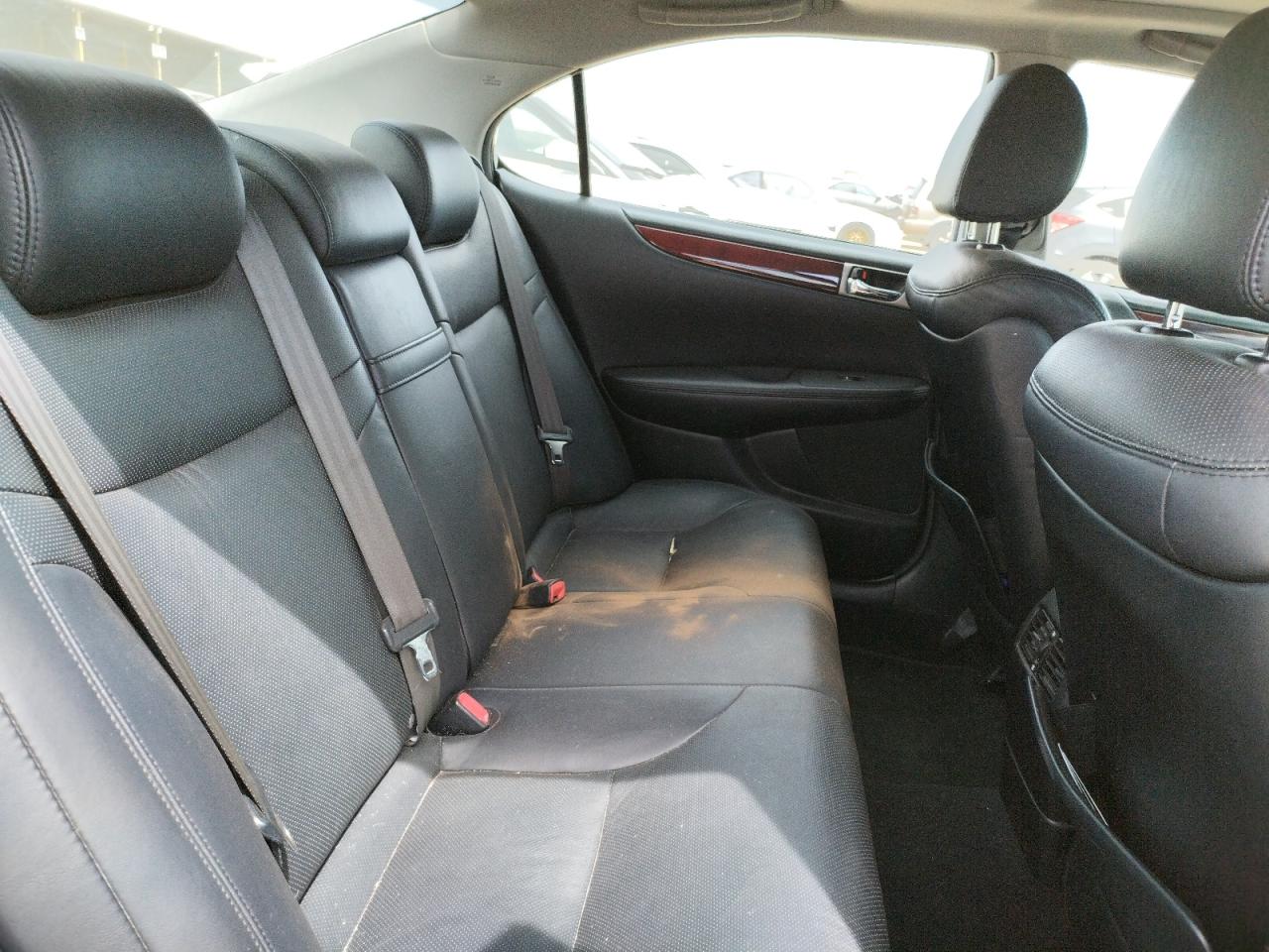 Photo 6 from auction – 2006 LEXUS ES 330 with VIN JTHBA30GX65174365