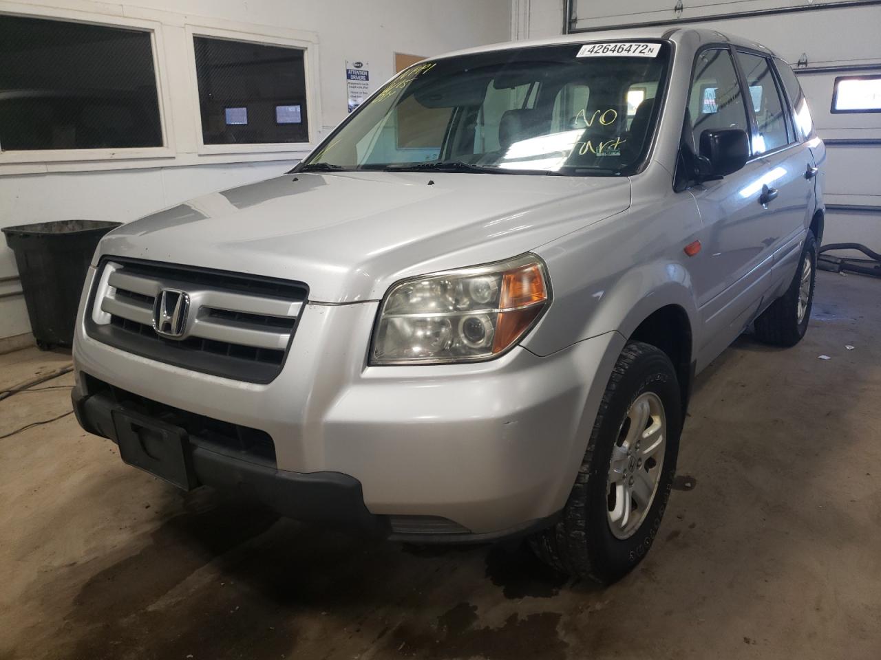 صورة رقم 2 من المزاد - 2007 HONDA PILOT LX مع VIN 5FNYF28167B008738