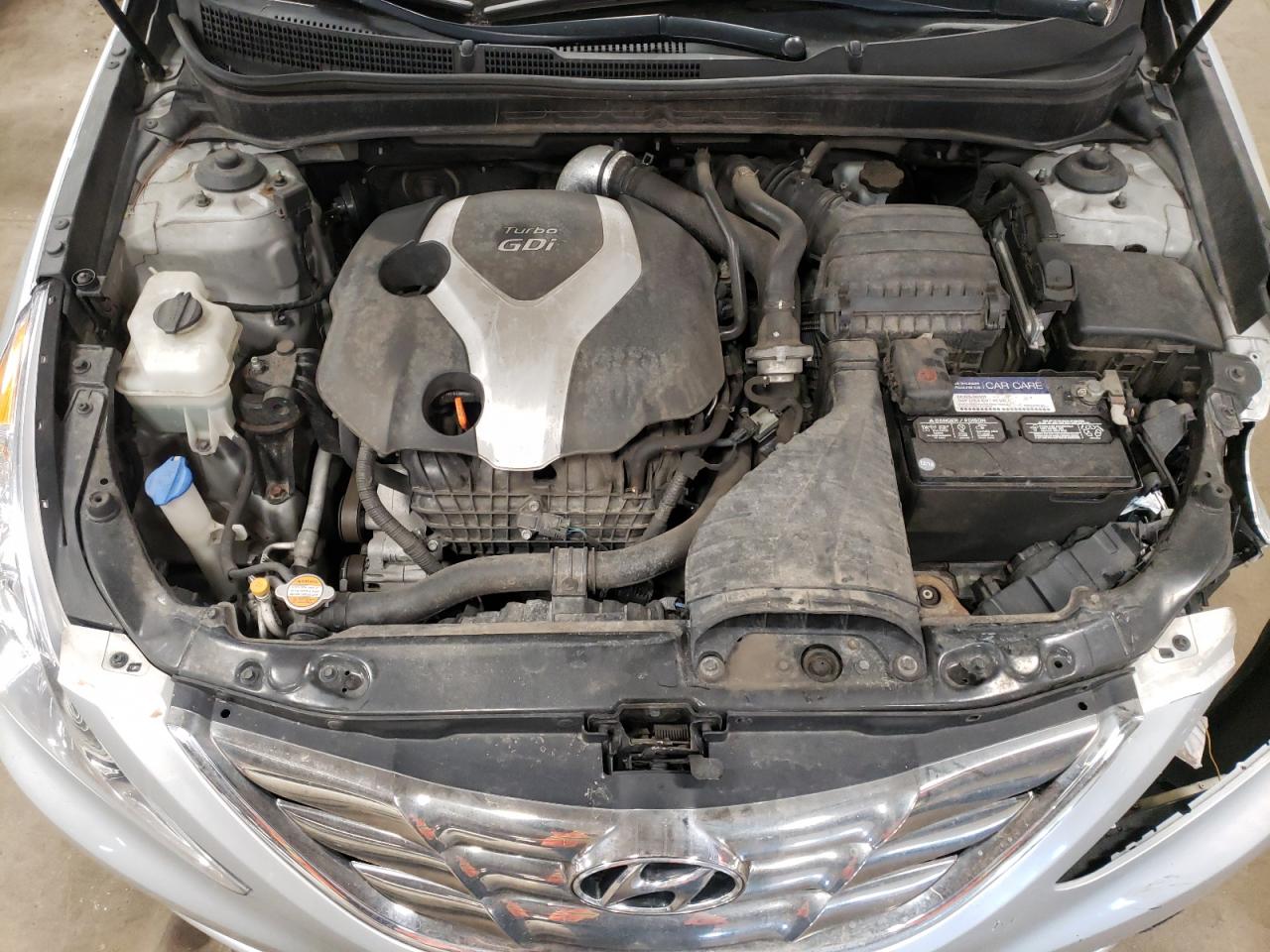 Photo 7 from auction – 2012 HYUNDAI SONATA SE with VIN 5NPEC4AB5CH387009