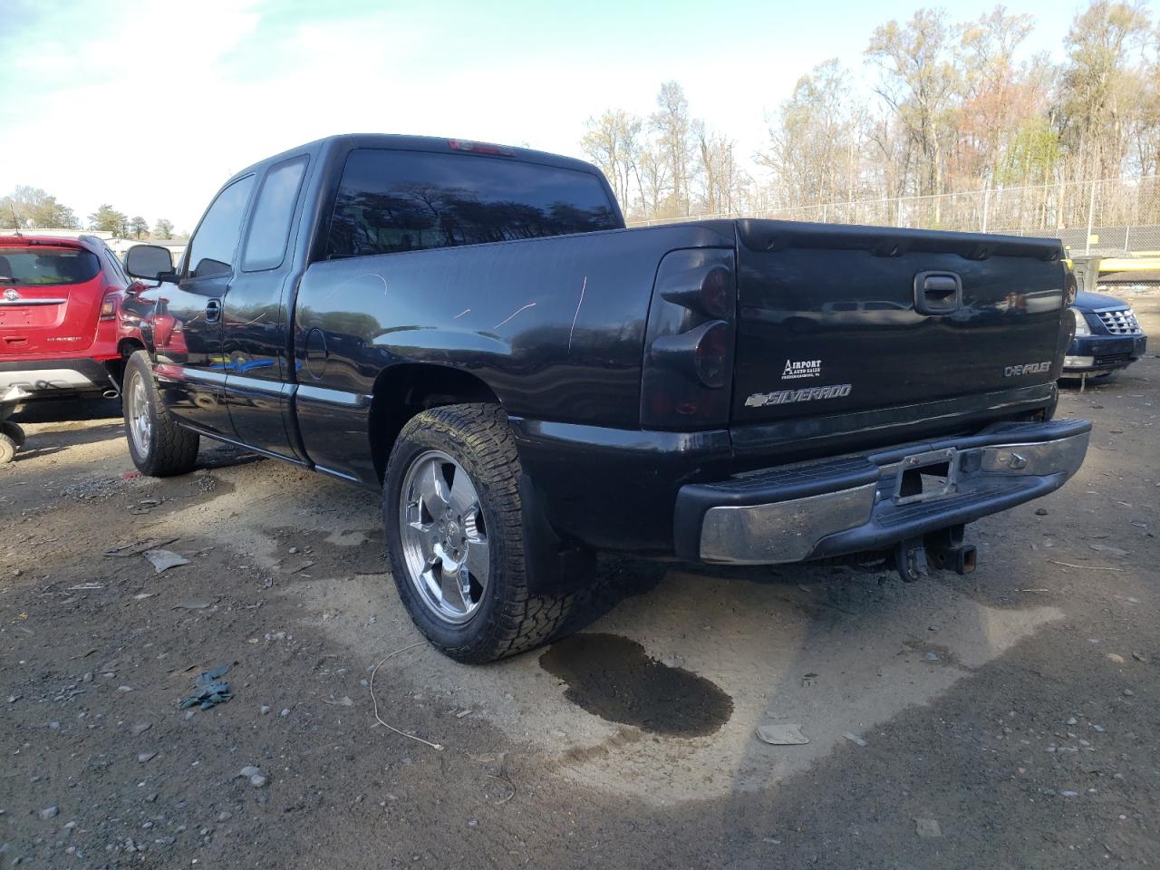 Photo 3 from auction – 2005 CHEVROLET SILVERADO with VIN 2GCEC19N851312208