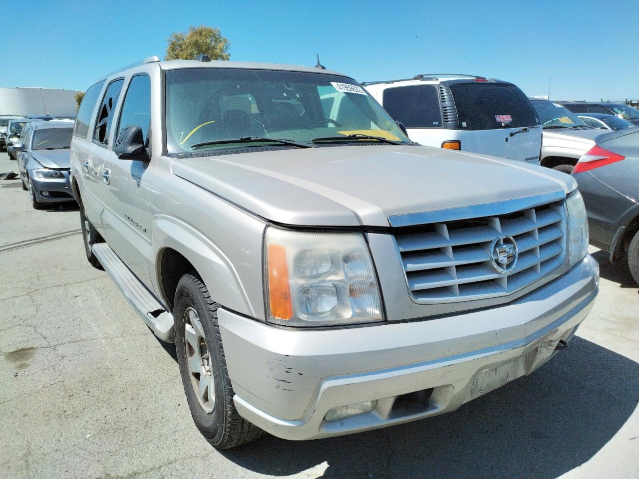 CADILLAC ESCALADE E 2005 with VIN 3GYFK66N85G275672 - Photo from auction
