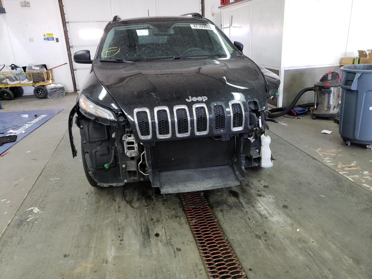 Photo 9 from auction – 2016 JEEP CHEROKEE S with VIN 1C4PJMAB0GW112243