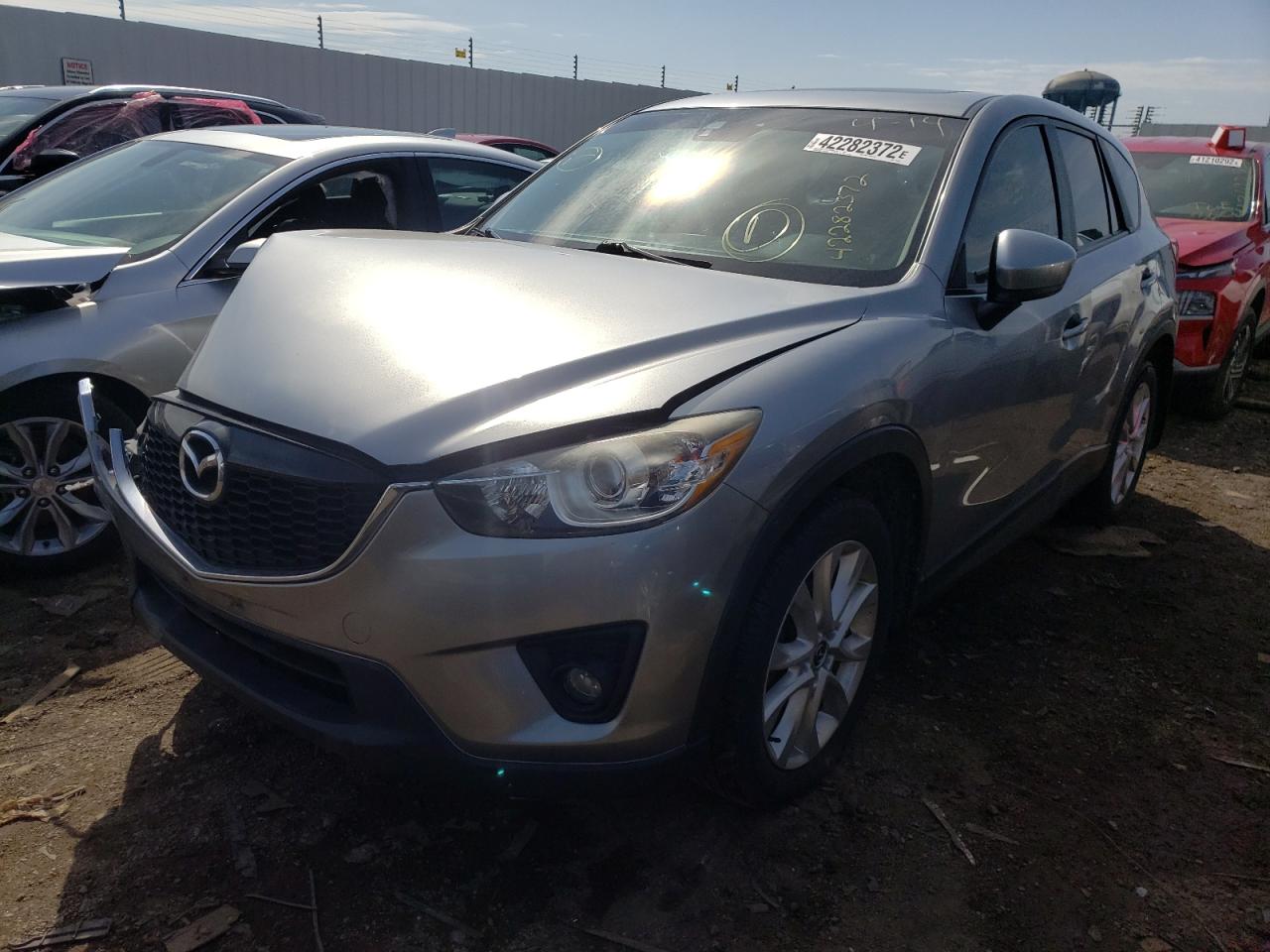 Photo 2 from auction – 2014 MAZDA CX-5 GT with VIN JM3KE4DY4E0353812