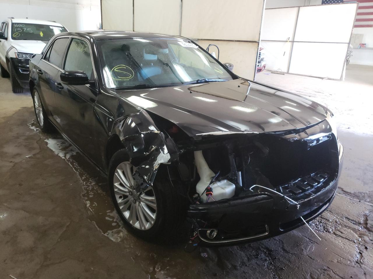 CHRYSLER 300 2014 with VIN 2C3CCARG9EH144423 - Photo from auction