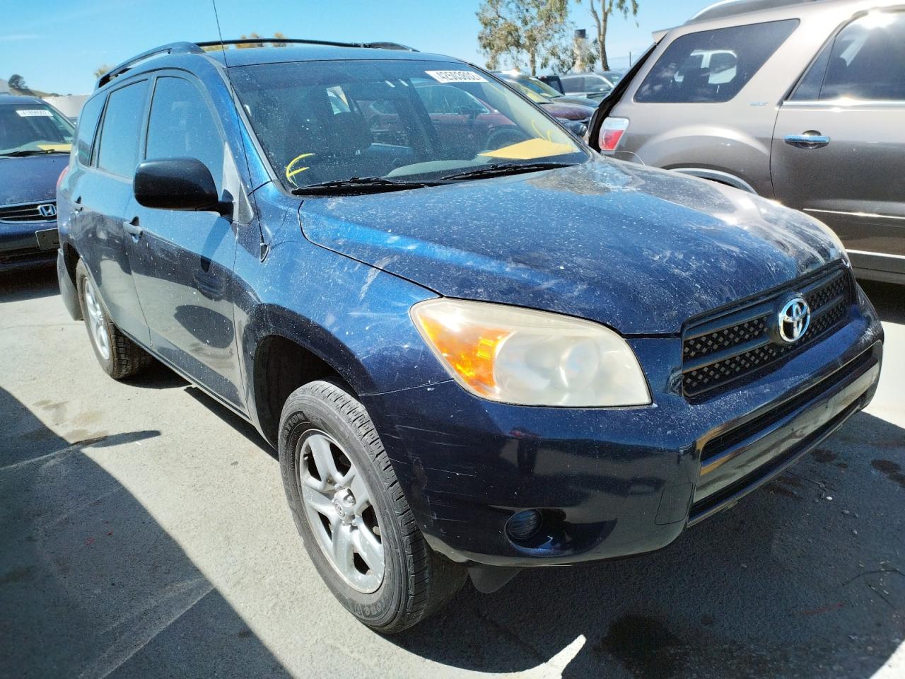 TOYOTA RAV4 2007 with VIN JTMZD33VX76034023 - Photo from auction
