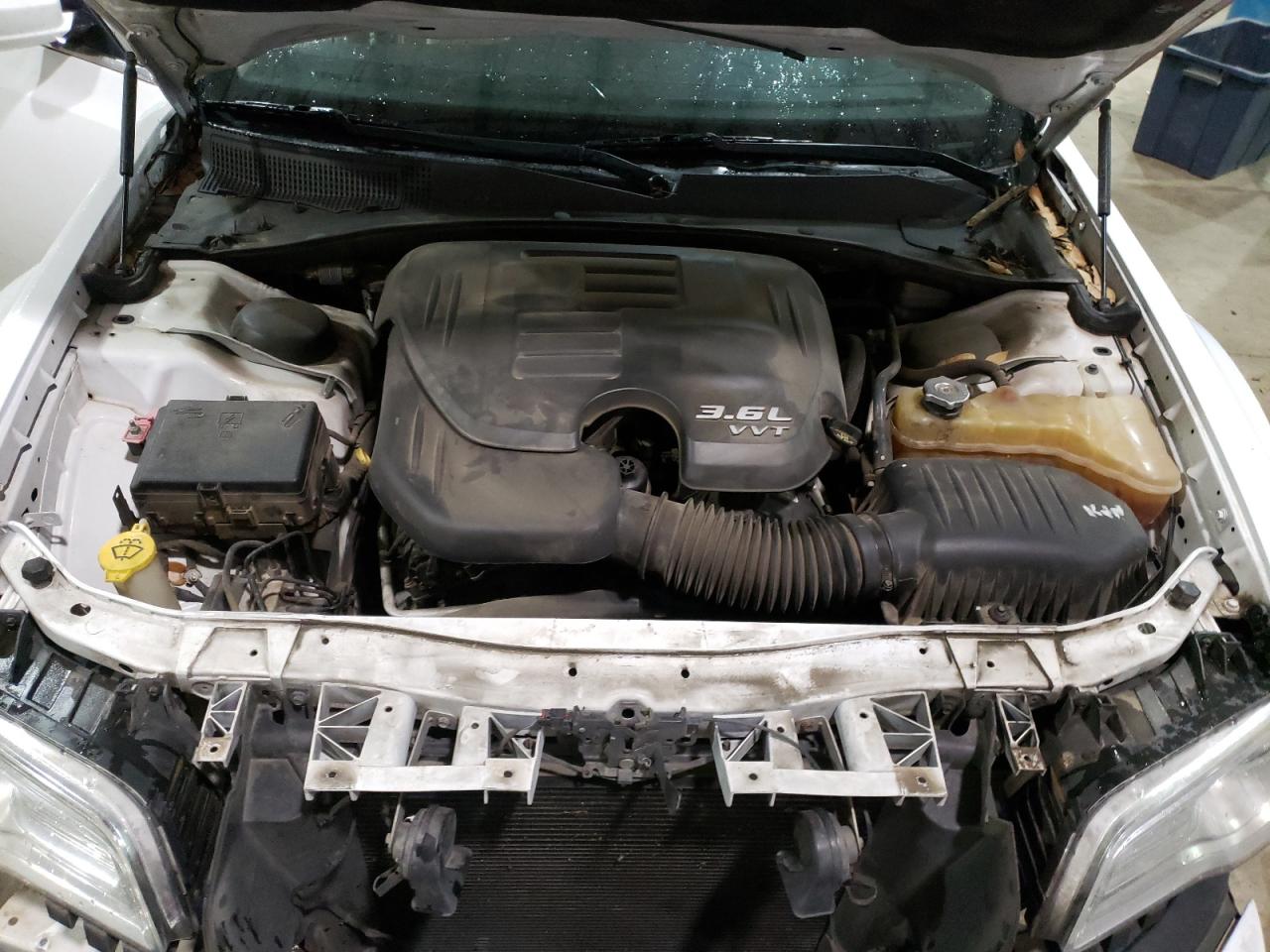 Foto 7 de la subasta – 2014 CHRYSLER 300 con VIN 2C3CCAAG9EH178812