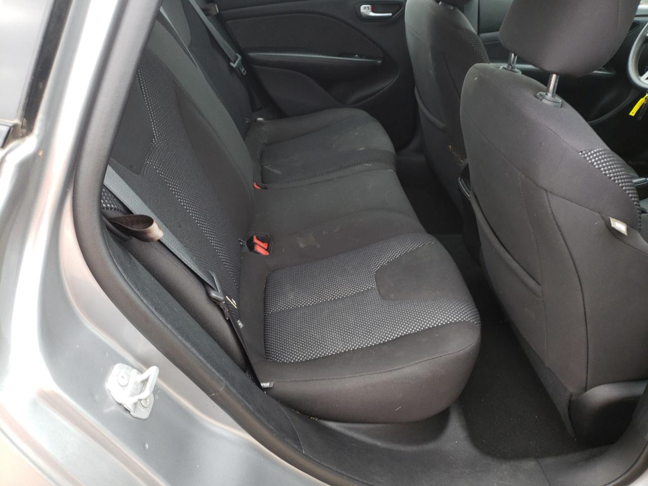 Photo 6 from auction – 2015 DODGE DART SE with VIN 1C3CDFAA1FD392410