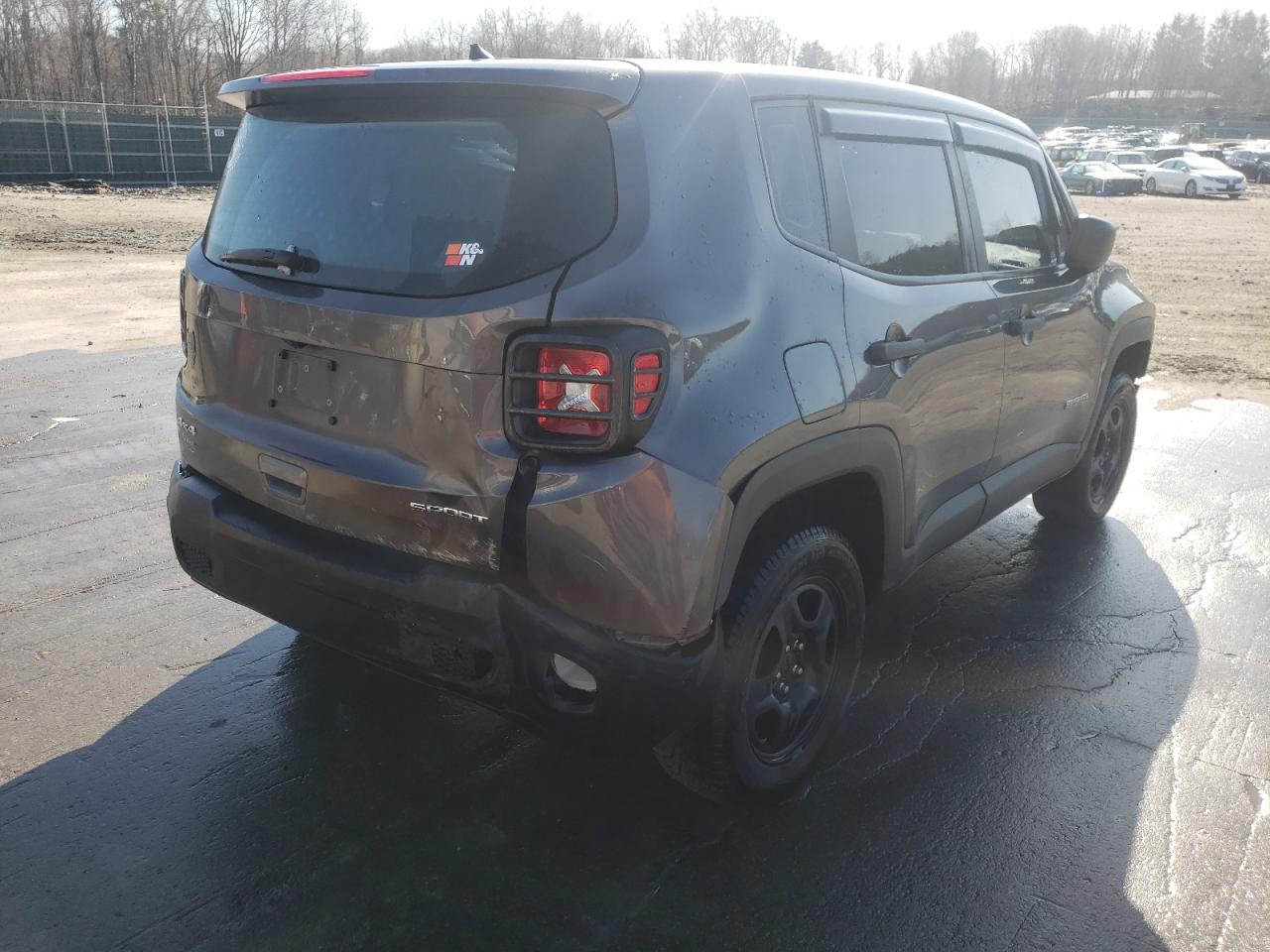 Photo 4 from auction – 2018 JEEP RENEGADE S with VIN ZACCJBAB5JPJ00982