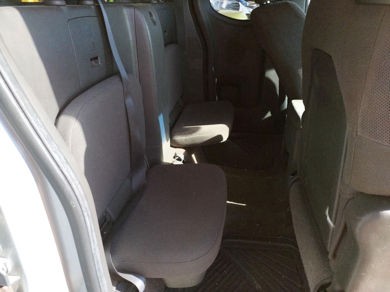 Photo 6 from auction – 2011 NISSAN FRONTIER S with VIN 1N6BD0CT2BC424295