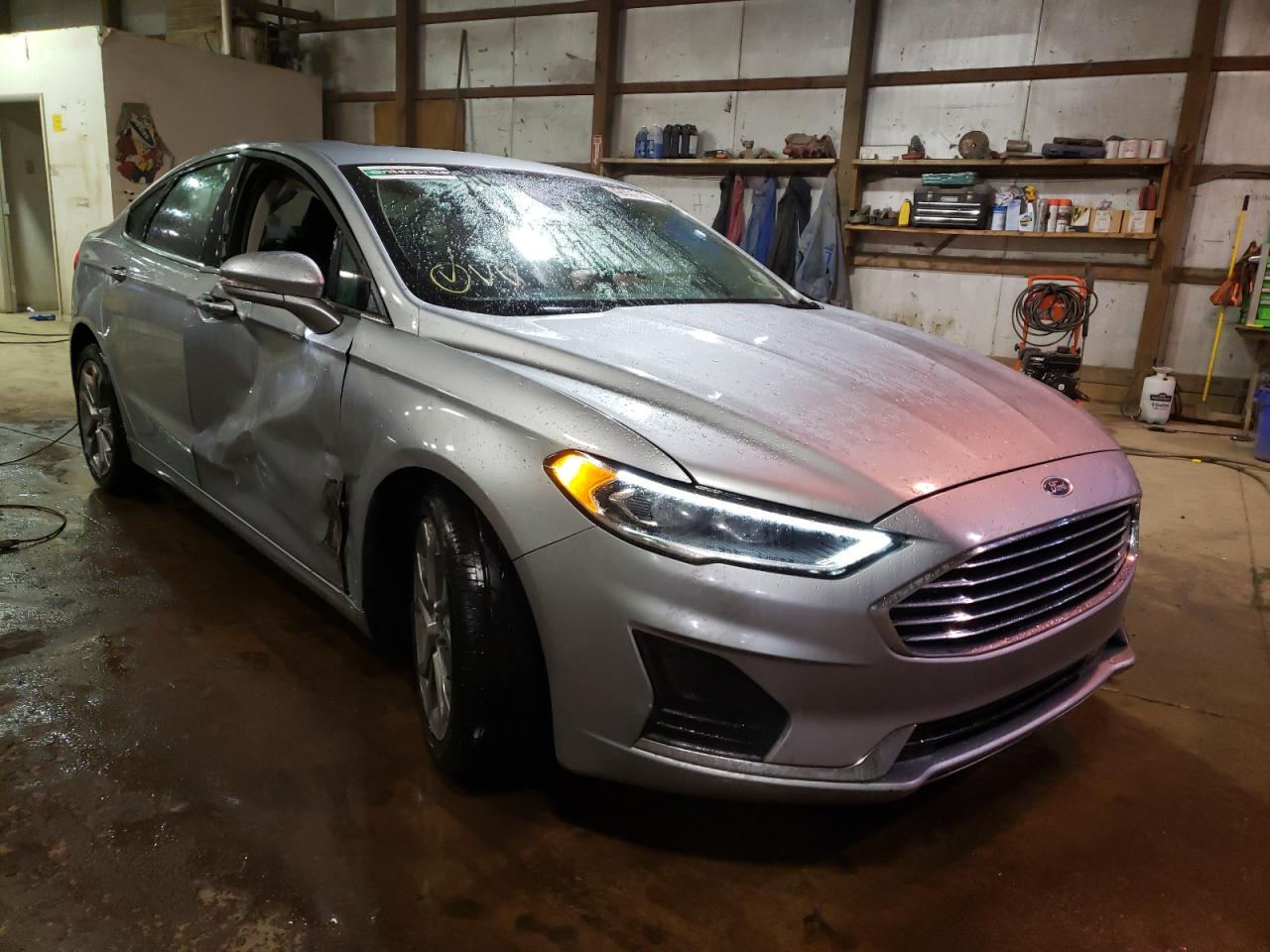 FORD FUSION SEL 2020 with VIN 3FA6P0CDXLR175922 - Photo from auction