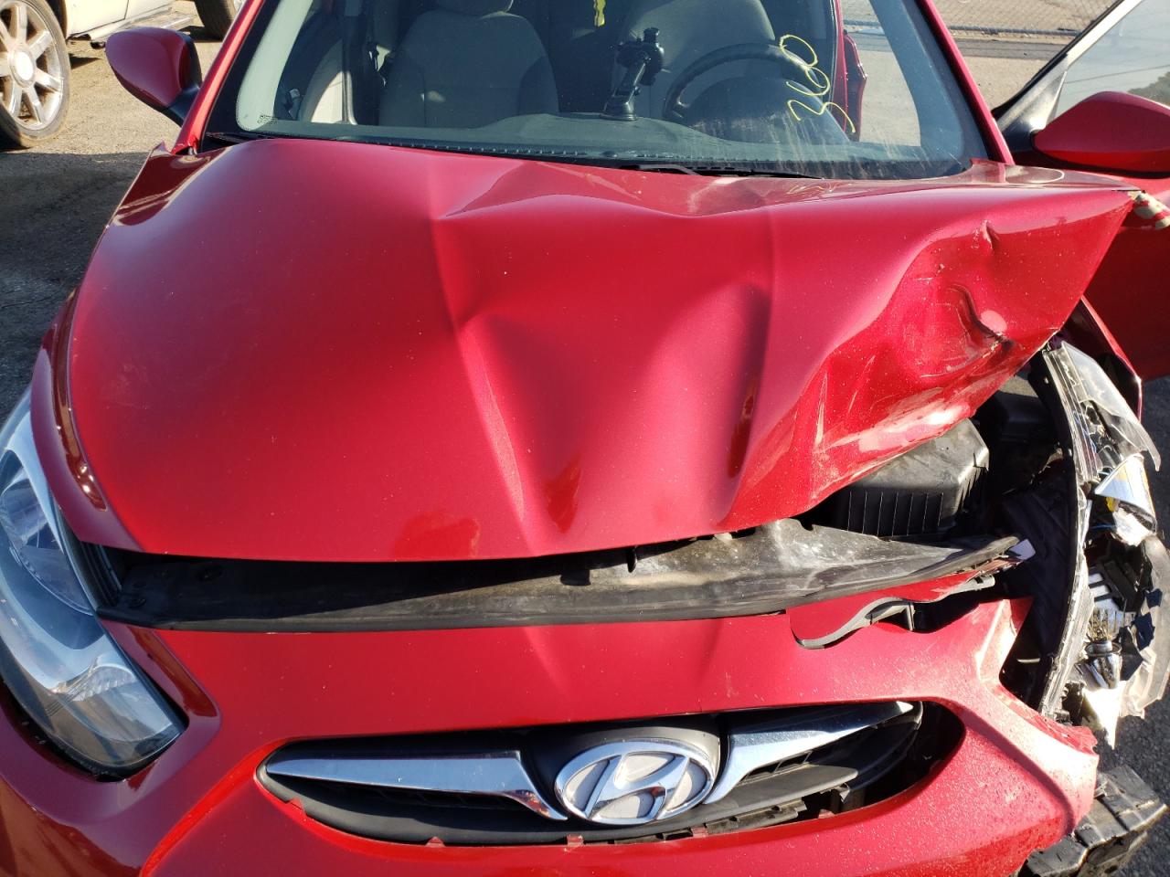 Photo 7 from auction – 2013 HYUNDAI ACCENT GLS with VIN KMHCT4AE8DU569498