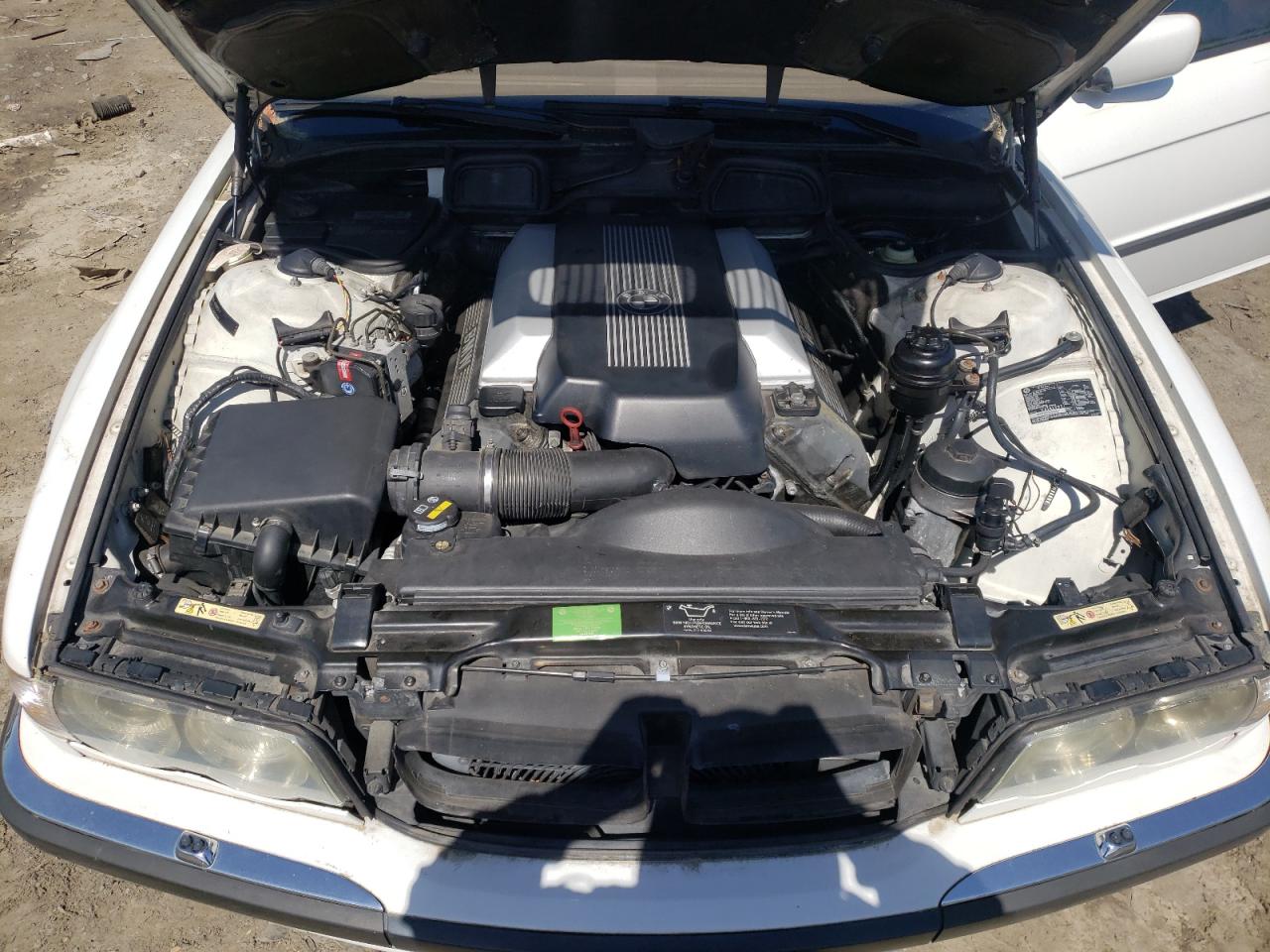 Photo 7 from auction – 2001 BMW 740 IL with VIN WBAGH83471DP26370