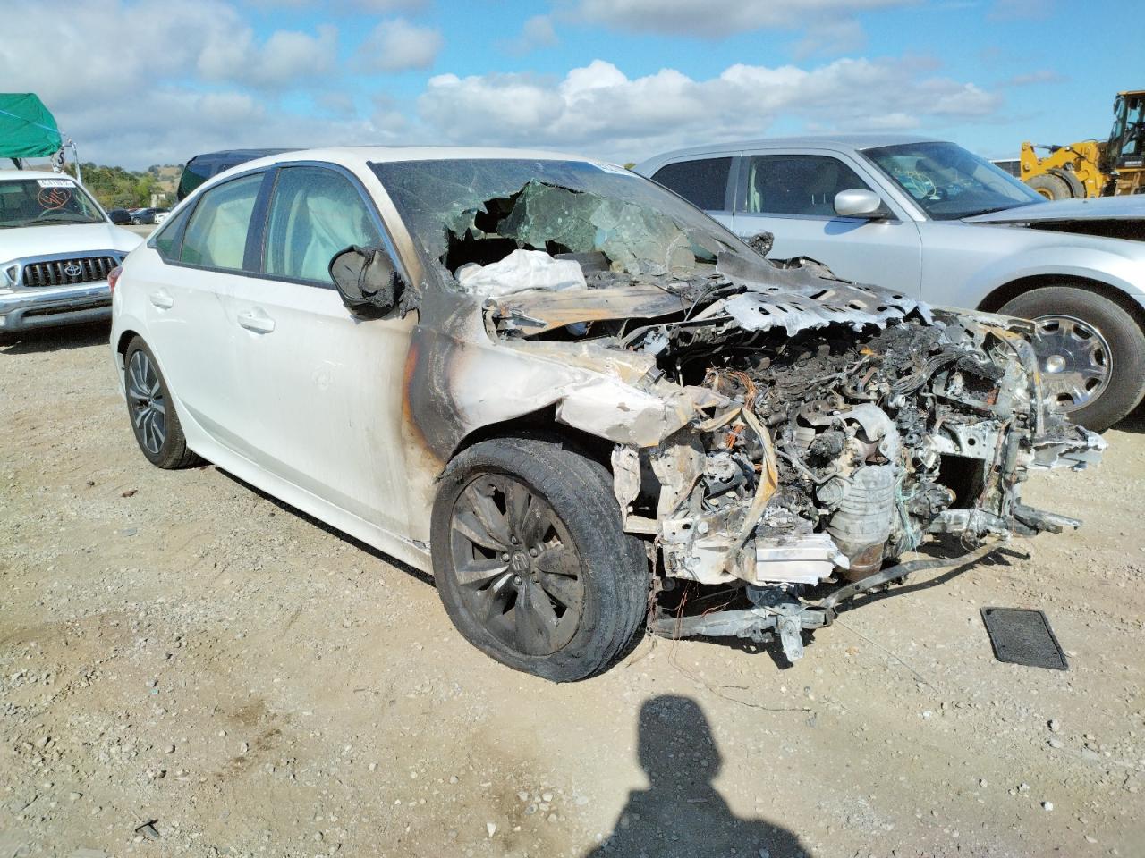 HONDA CIVIC EX 2022 with VIN JHMFE1F76NX004184 - Photo from auction