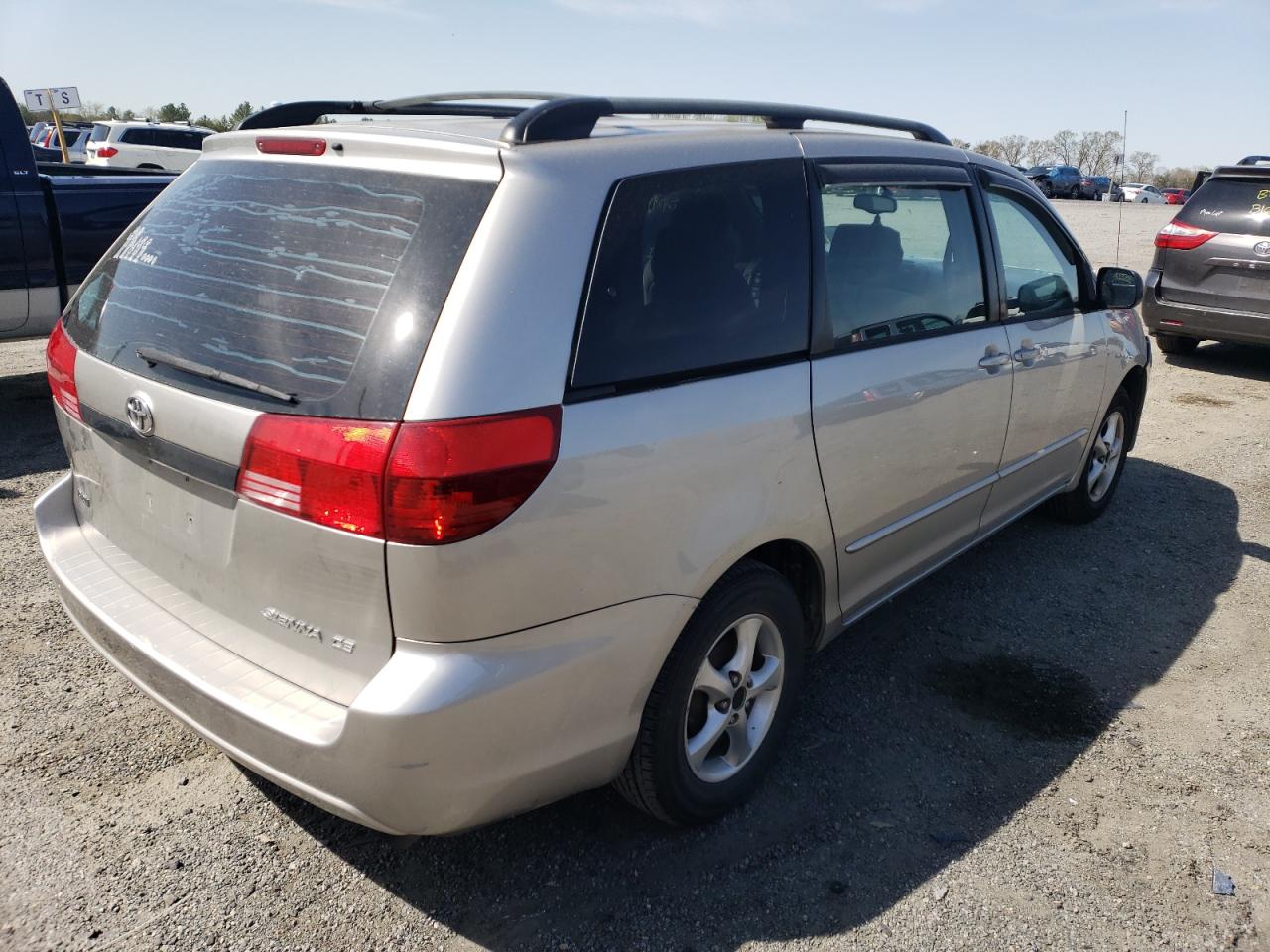 Photo 4 from auction – 2004 TOYOTA SIENNA CE with VIN 5TDZA23C64S099030
