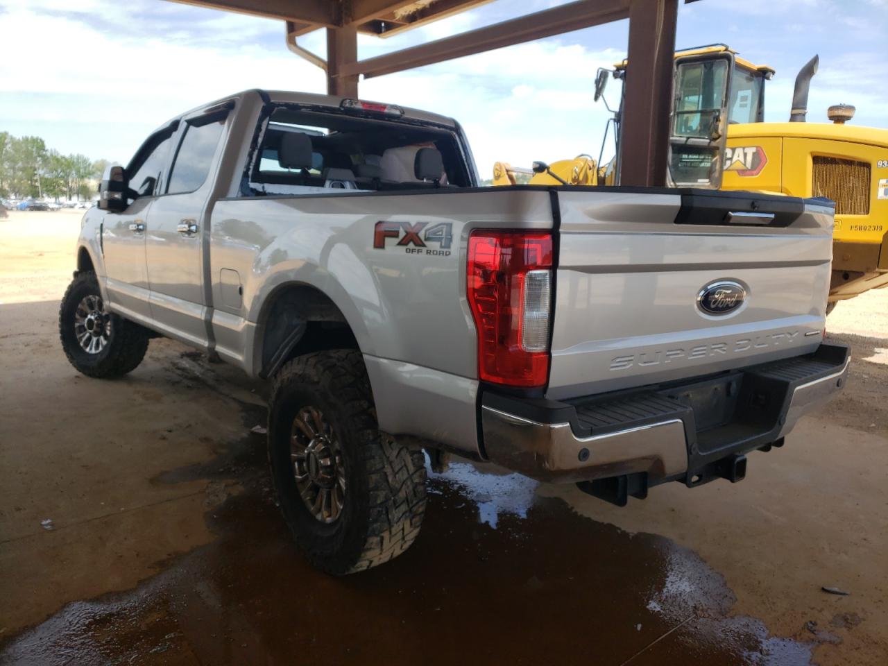 Photo 3 from auction – 2017 FORD F250 SUPER with VIN 1FT7W2B60HEB27615