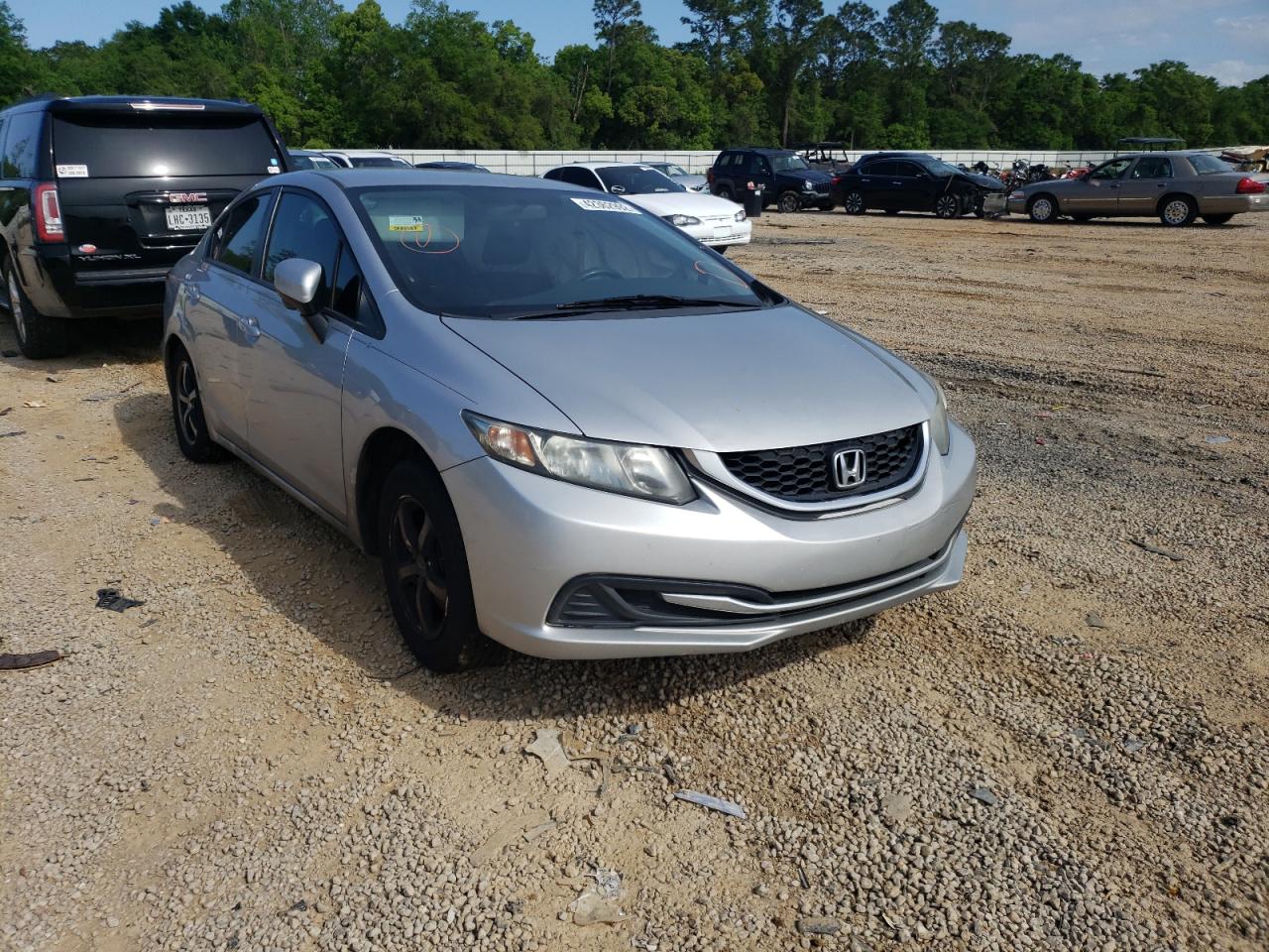 HONDA CIVIC SE 2015 with VIN 19XFB2F70FE049509 - Photo from auction
