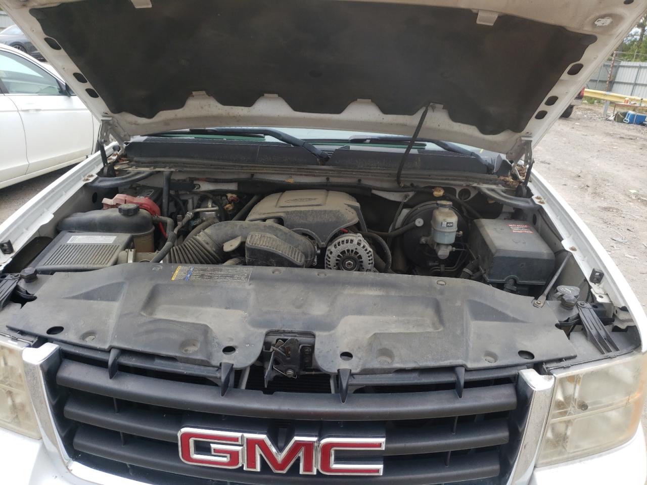 Photo 7 from auction – 2008 GMC SIERRA C15 with VIN 1GTEC14C38Z900941