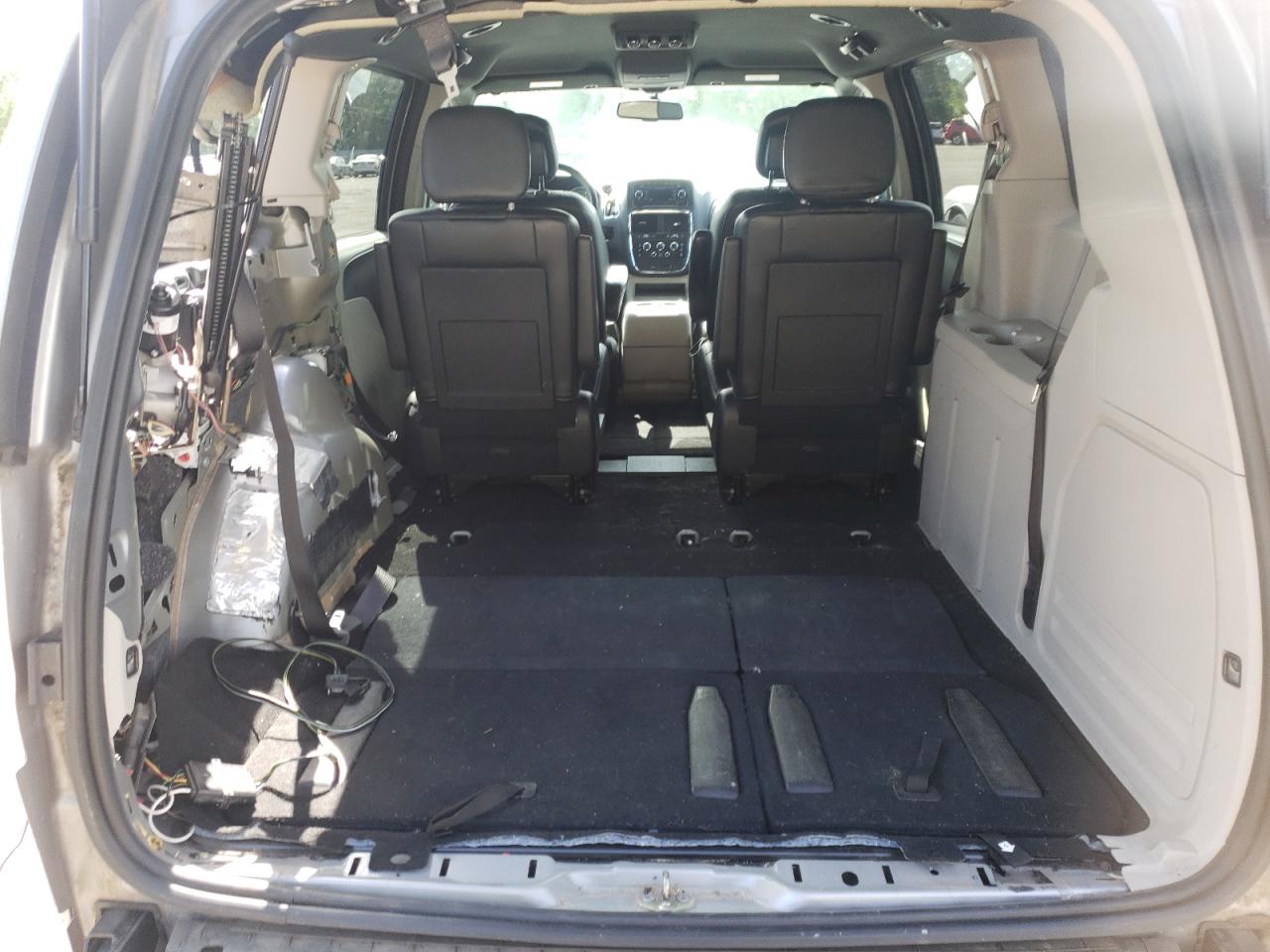 Photo 9 from auction – 2017 DODGE GRAND CARA with VIN 2C4RDGCG5HR586452