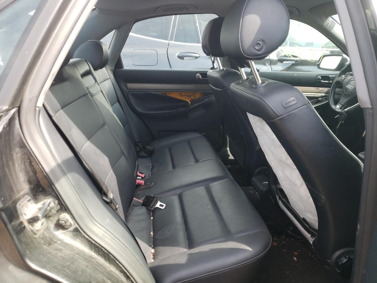 Photo 6 from auction – 2000 AUDI A4 1.8T QU with VIN WAUDC28D9YA114934