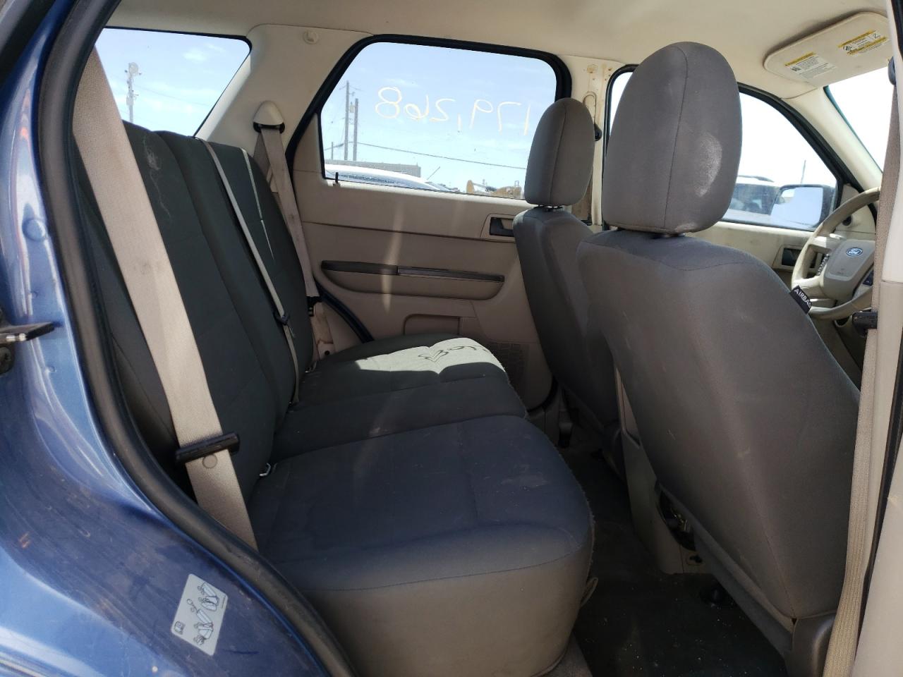 Photo 6 from auction – 2010 FORD ESCAPE XLS with VIN 1FMCU0C75AKC41421