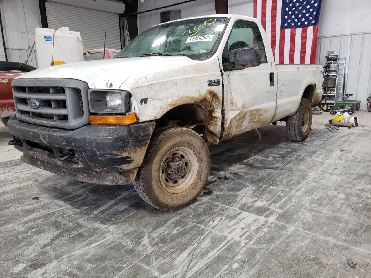 Photo 2 from auction – 2001 FORD F250 SUPER with VIN 1FTNF21L91EA98684