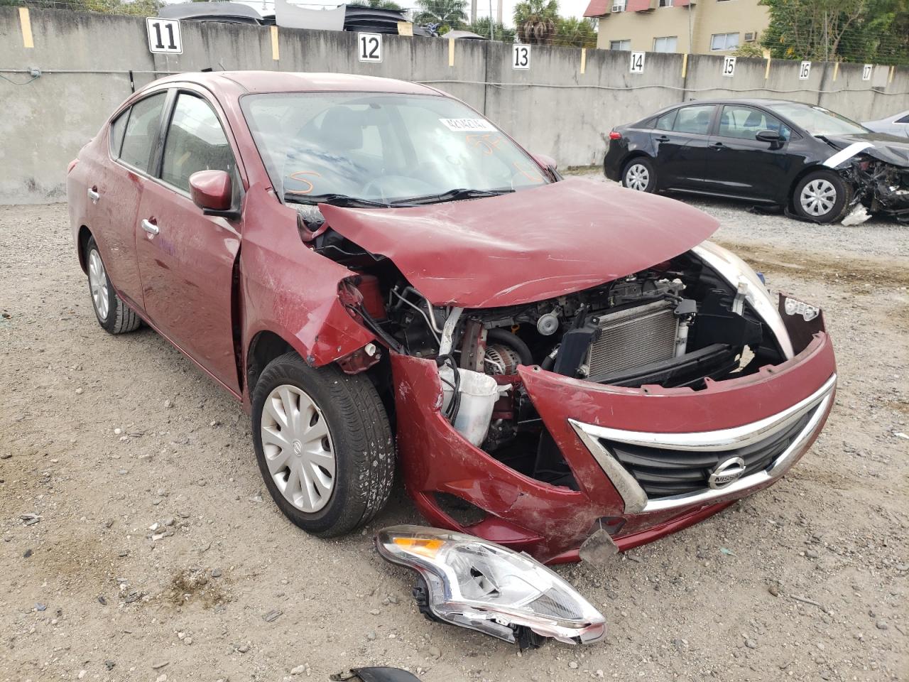 NISSAN VERSA S 2017 with VIN 3N1CN7AP7HK434958 - Photo from auction
