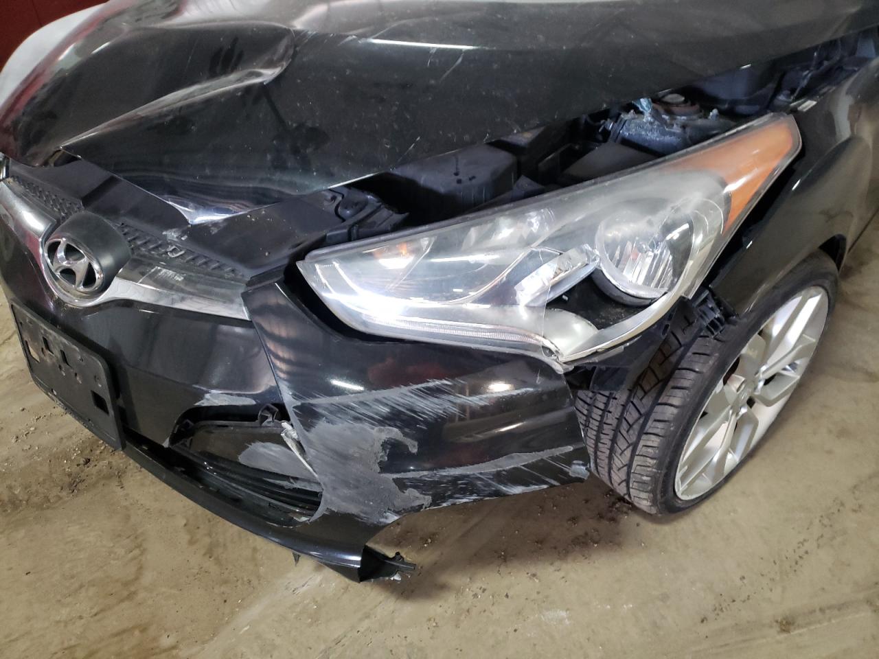 Foto 9 de la subasta – 2012 HYUNDAI VELOSTER con VIN KMHTC6AD6CU071480