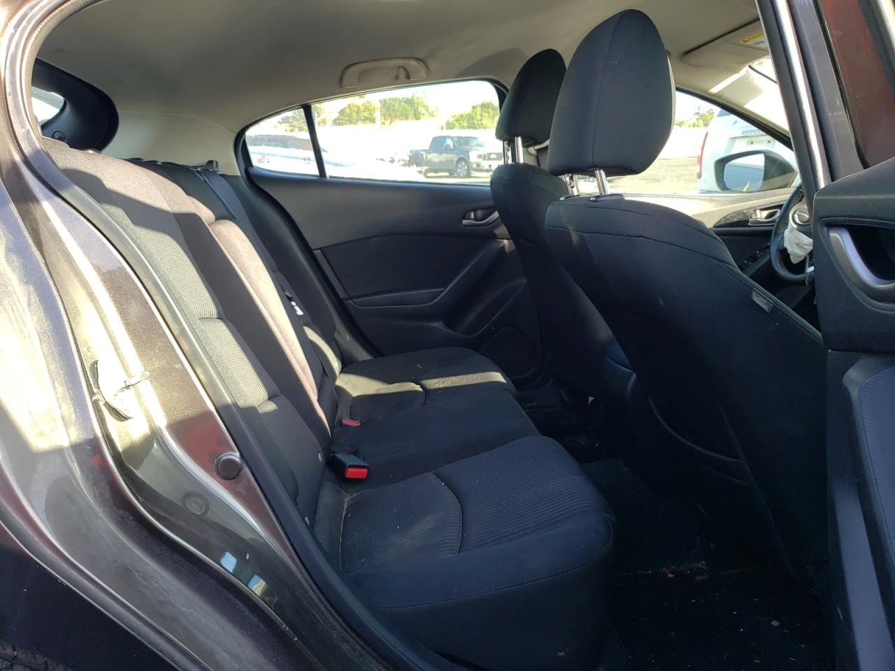 Photo 6 from auction – 2015 MAZDA 3 TOURING with VIN 3MZBM1L73FM156791