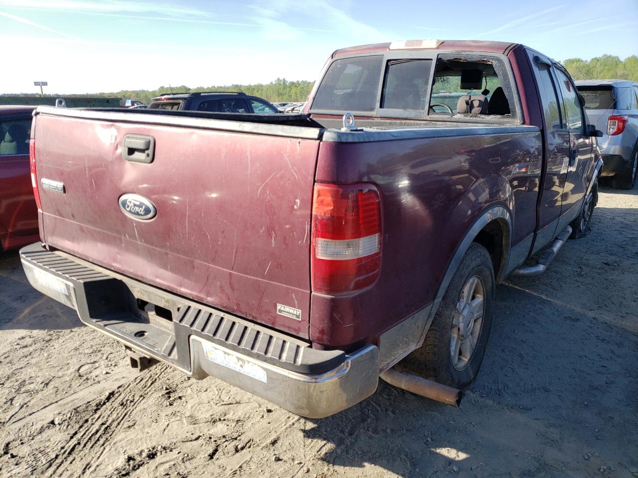 Photo 4 from auction – 2004 FORD F150 with VIN 1FTPX12534NB55787