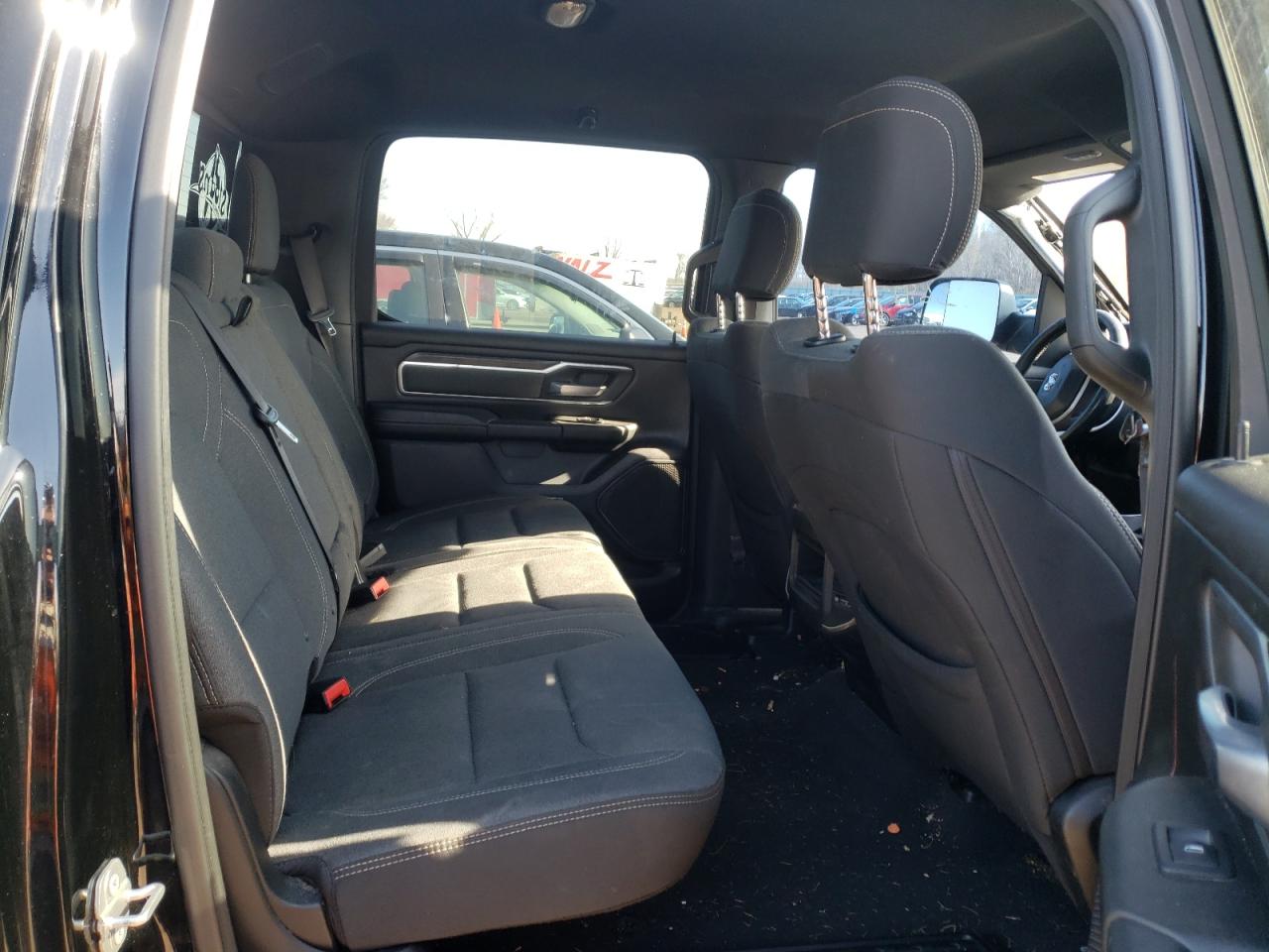 Photo 6 from auction – 2019 RAM 1500 BIG H with VIN 1C6SRFFT7KN516047