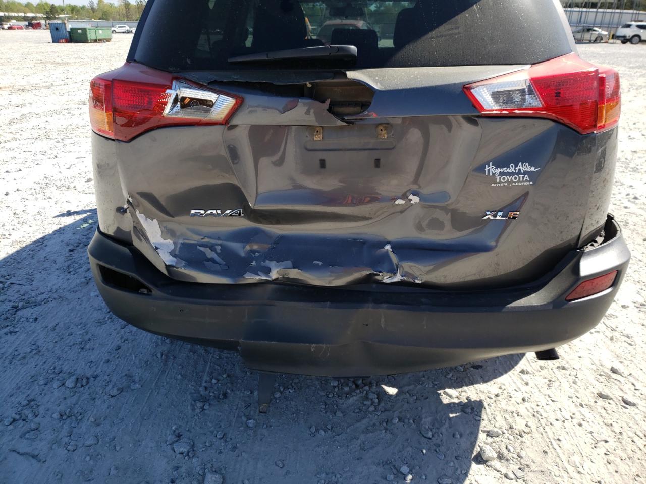 Photo 9 from auction – 2013 TOYOTA RAV4 XLE with VIN 2T3WFREV0DW063666