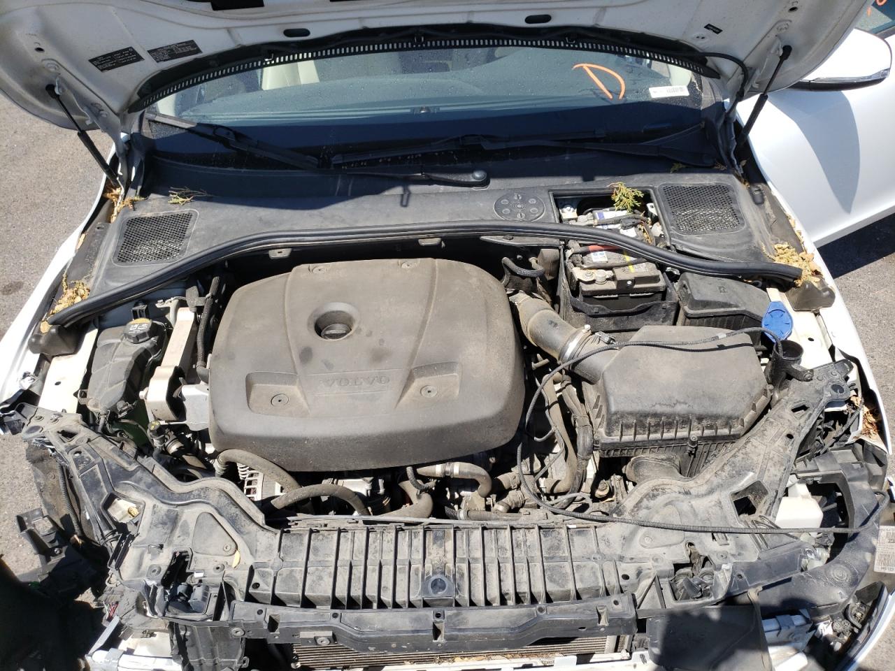 Photo 7 from auction – 2017 VOLVO S60 with VIN YV126MFL6H2421652