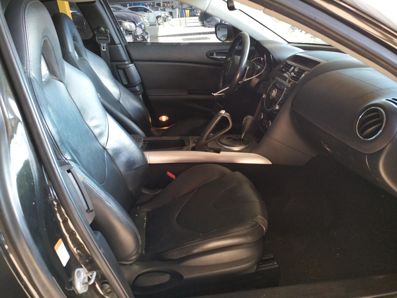 Photo 5 from auction – 2009 MAZDA RX8 with VIN JM1FE17P290400885