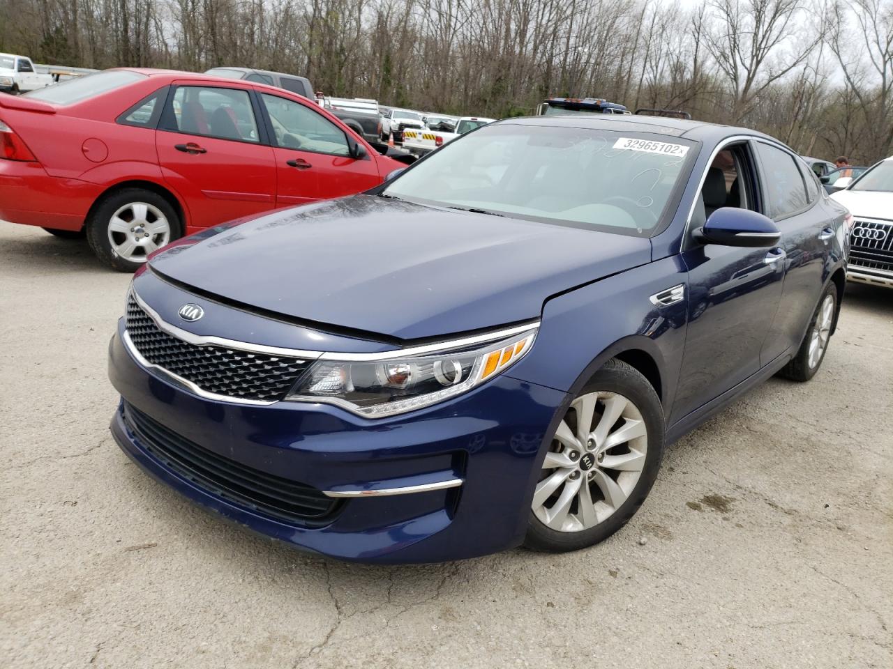 Photo 2 from auction – 2018 KIA OPTIMA EX with VIN 5XXGU4L37JG186832