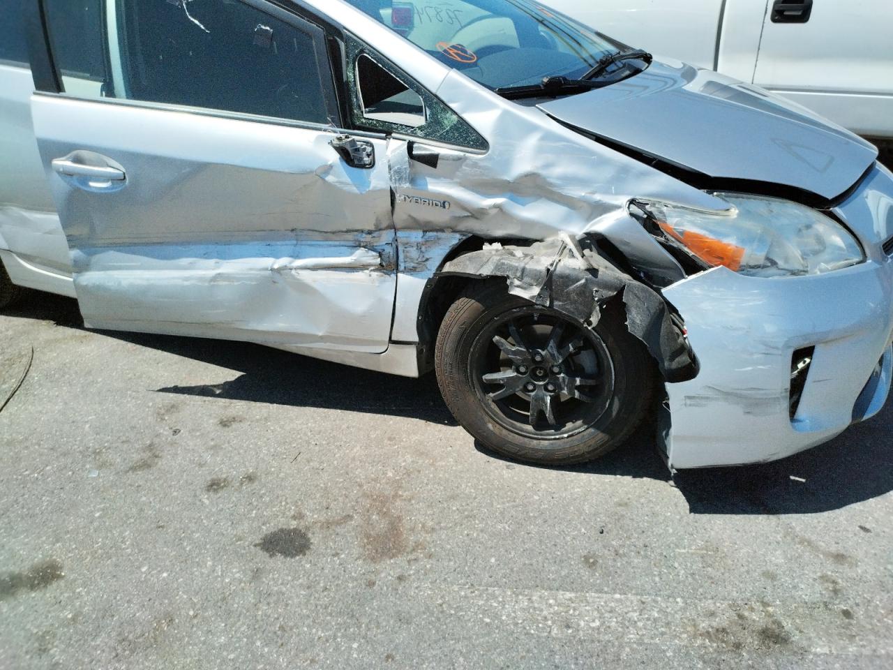 Photo 9 from auction – 2012 TOYOTA PRIUS with VIN JTDKN3DU2C5514934