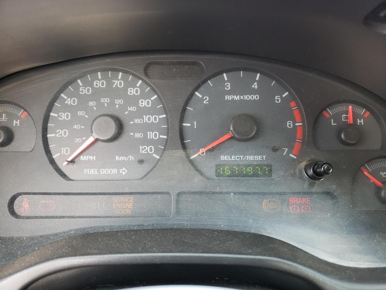 Photo 8 from auction – 2003 FORD MUSTANG with VIN 1FAFP44443F401052